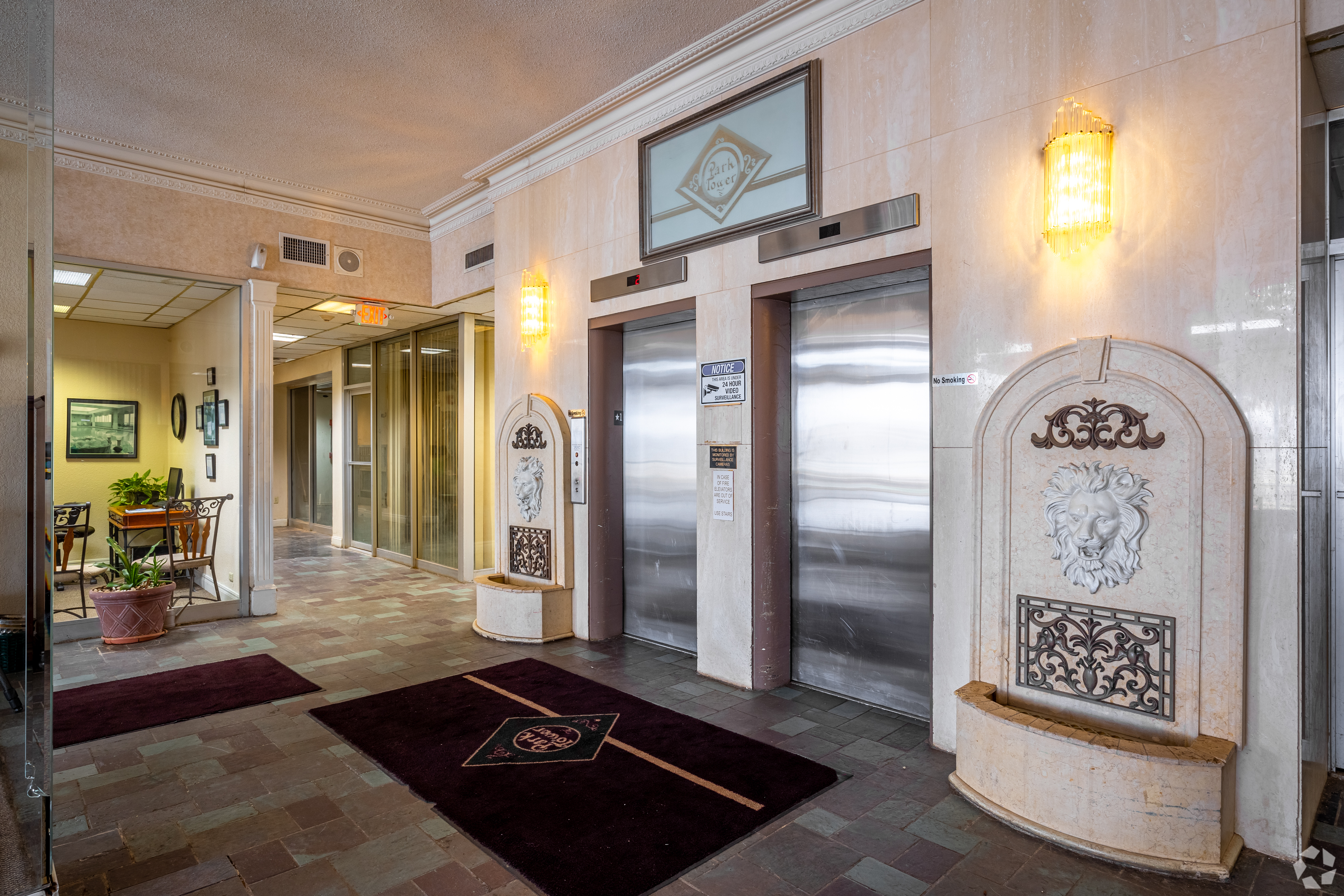 Office at Park Tower Apartments in Lubbock, TX 63136